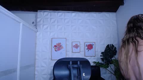 Valentina  online show from 09/08/25, 05:34