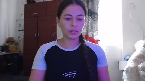 Snapshot of valentina_nappi96 chatting on 02/09/25, 04:18 VALE online show from 02/09/25, 04:18