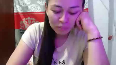 Snapshot of valentina_nappi96 chatting on 02/18/25, 11:52 VALE online show from 02/18/25, 11:52