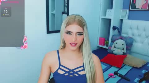 Snapshot of valentina_princess_ chatting on 02/28/25, 10:41 valentina_princess_ online show from 02/28/25, 10:41