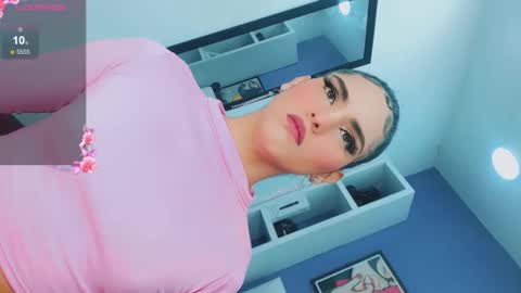 Snapshot of valentina_princess_ chatting on 03/02/25, 10:45 valentina_princess_ online show from 03/02/25, 10:45