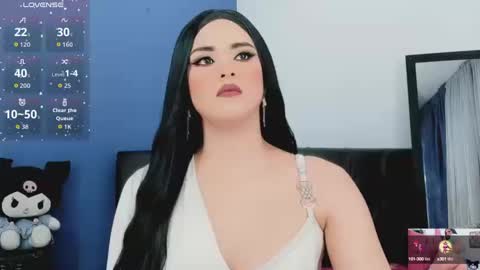 Snapshot of valentina_princess_ chatting on 10/17/25, 05:21 valentina_princess_ online show from 10/17/25, 05:21