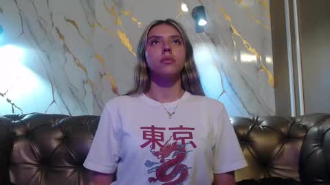 Valentina online show from 09/08/25, 06:40