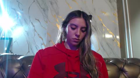 Valentina online show from 10/08/25, 02:36