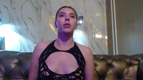 Valentina online show from 10/09/25, 06:17