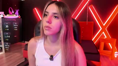 Snapshot of valentina_red18 chatting on 04/13/26, 06:46 Valentina online show from 04/13/26, 06:46