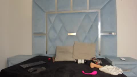 valentinaasm online show from 04/30/26, 05:03