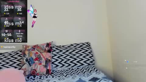 valentinamarti online show from 11/10/25, 05:56