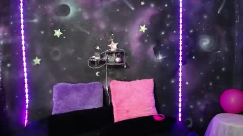 valentinarojass_ online show from 02/26/26, 01:54