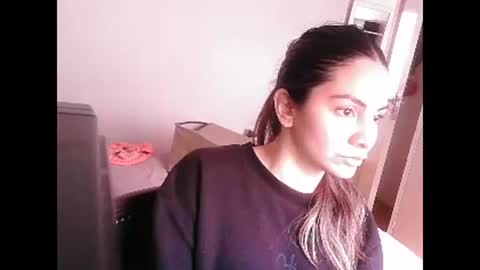 Snapshot of valentinaseleni24 chatting on 09/10/25, 07:03 valentinaseleni24 online show from 09/10/25, 07:03