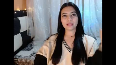 Snapshot of valentinasmith18 chatting on 07/27/26, 01:45 valentinasmith18 online show from 07/27/26, 01:45