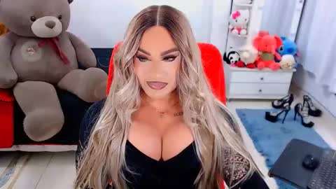    online show from 09/29/25, 09:08