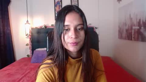 V A L E N T I N I online show from 09/09/25, 08:08