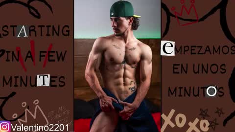 valentino online show from 02/25/26, 04:44