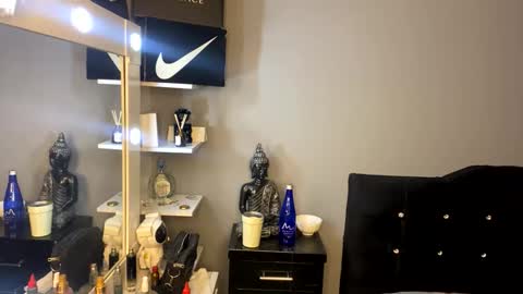 Snapshot of valentino_bs chatting on 03/10/26, 03:06 valentino_bs online show from 03/10/26, 03:06