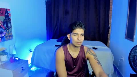 VALENTINO MOURA online show from 03/03/25, 12:05