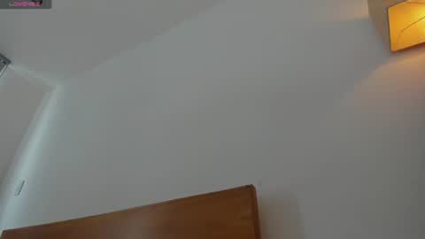 Snapshot of valentinocorleone_ chatting on 06/18/26, 07:29 VALENTINO online show from 06/18/26, 07:29