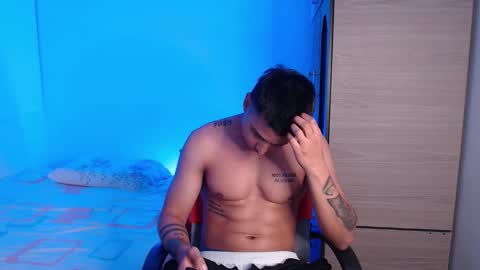 VALENTINO online show from 10/10/25, 11:04