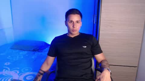 VALENTINO online show from 01/06/26, 11:40