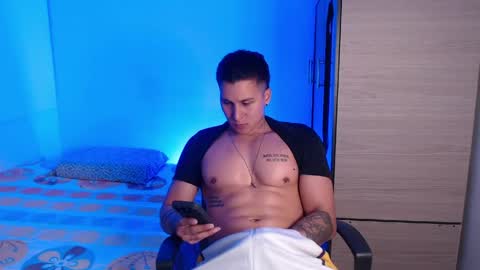 VALENTINO online show from 04/28/26, 12:31