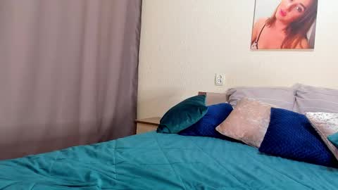 Kate online show from 11/05/25, 01:49