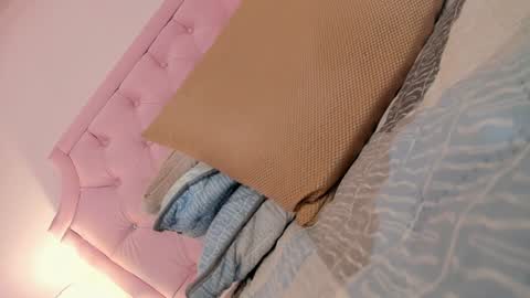 Vale Toro  online show from 02/01/25, 02:56