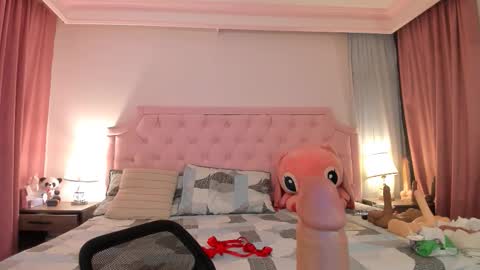 Vale Toro  online show from 10/30/25, 11:55