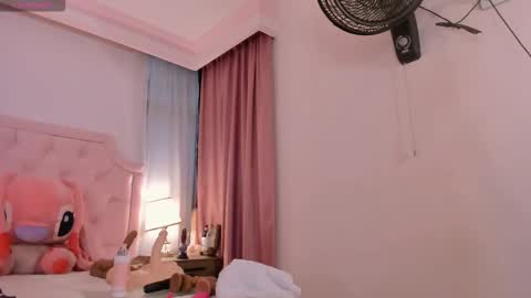 Snapshot of valentoro1 chatting on 01/09/26, 12:08 Vale Toro online show from 01/09/26, 12:08