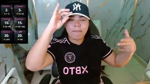 valeri_harpers4 online show from 03/18/26, 01:36