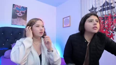 Valeria and Zoe online show from 03/03/26, 02:23