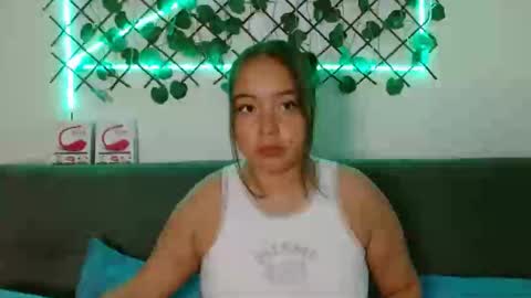valeria online show from 02/25/25, 05:19