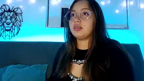 valeria online show from 09/21/25, 04:47
