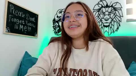 valeria online show from 10/09/25, 12:47
