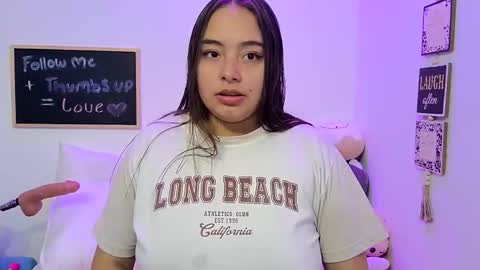 valeria online show from 03/23/26, 03:32