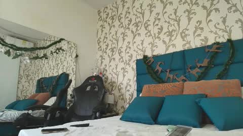 valeria_collin online show from 12/03/25, 10:08