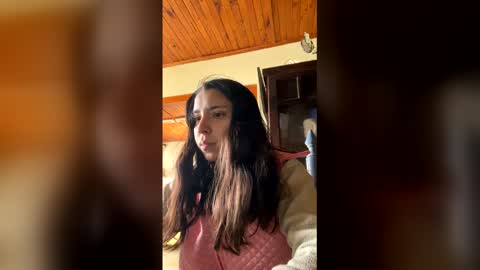 valeria_feroz online show from 05/22/26, 02:44