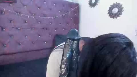 VALERIA online show from 09/20/25, 03:13