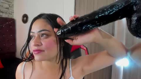 VALERIA online show from 09/29/25, 02:22