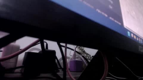 Snapshot of valeria_nikia chatting on 09/28/25, 05:13 VALERIA online show from 09/28/25, 05:13