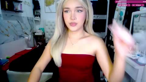 Snapshot of valeria_nikia chatting on 02/11/26, 11:37 VALERIA online show from 02/11/26, 11:37