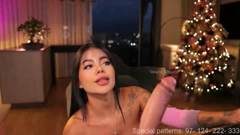 valeria_orozco online show from 11/28/25, 10:56