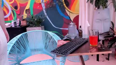 Valeria online show from 06/18/26, 06:56