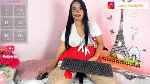 valeria  independent model  online show from 10/31/25, 05:30