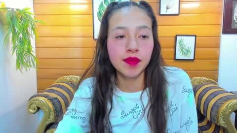 Valeria online show from 12/28/24, 08:36