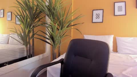 valeria_rua online show from 06/28/26, 11:05