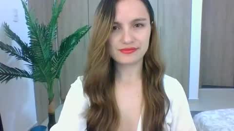 Snapshot of valeriafrannco chatting on 01/27/25, 06:09 valeriafrannco online show from 01/27/25, 06:09