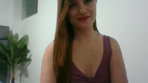 Snapshot of valeriafrannco chatting on 02/10/25, 03:24 valeriafrannco online show from 02/10/25, 03:24