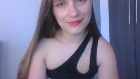 valeriafrannco online show from 03/09/26, 11:09