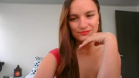 Snapshot of valeriafrannco chatting on 05/05/26, 09:34 valeriafrannco online show from 05/05/26, 09:34