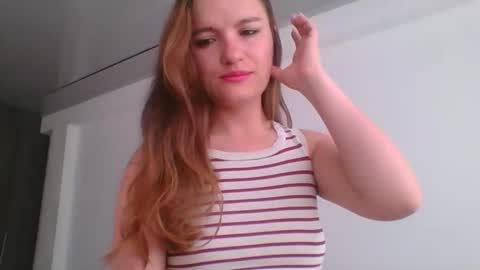 Snapshot of valeriafrannco chatting on 05/11/26, 02:56 valeriafrannco online show from 05/11/26, 02:56